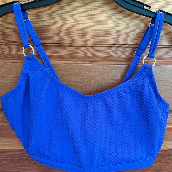 *PRICED TO SELL - See Description for details -- Bravissimo bikini top NWOT* - Picture 1 of 10